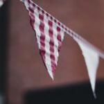 Flag and Pennant Patterns: Trading the Continuation