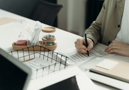 How to Build Habits That Actually Stick as a Trader