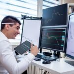 Head and Shoulders Pattern: How to Trade It