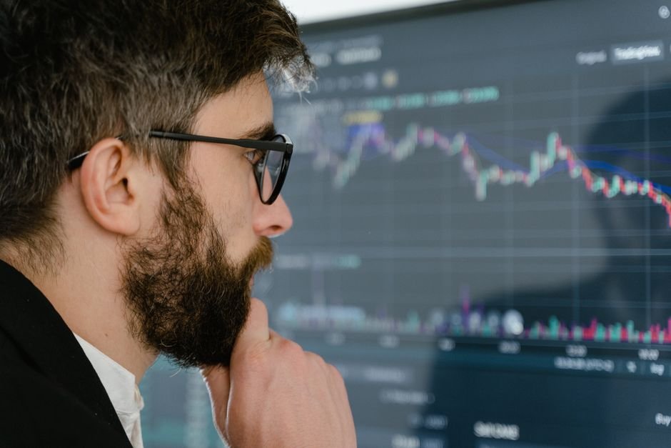 Mindful Trading vs Reactive Trading: What Is the Difference