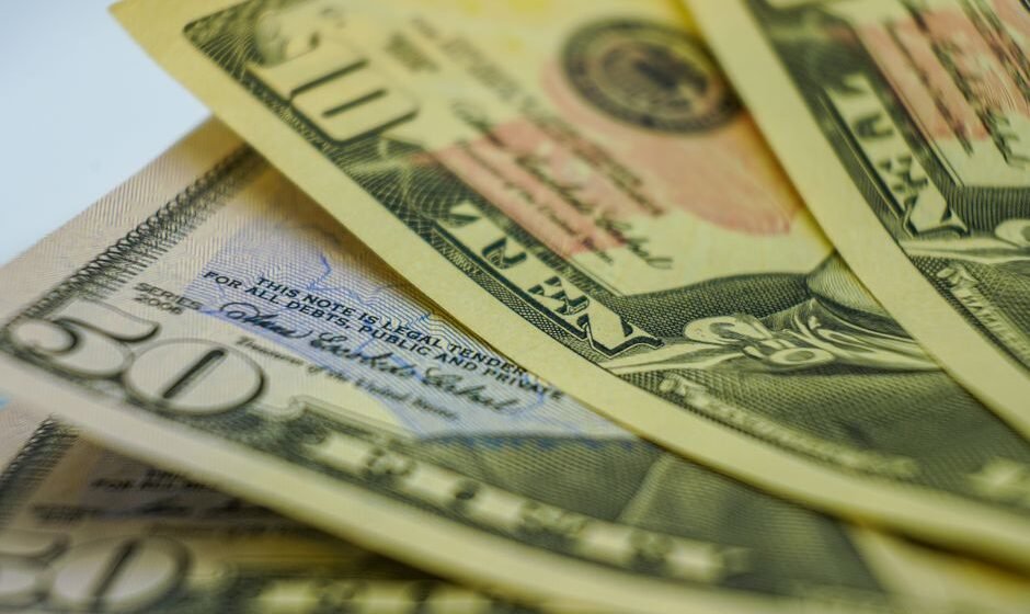 De-Dollarization Explained: What It Means for Global Markets